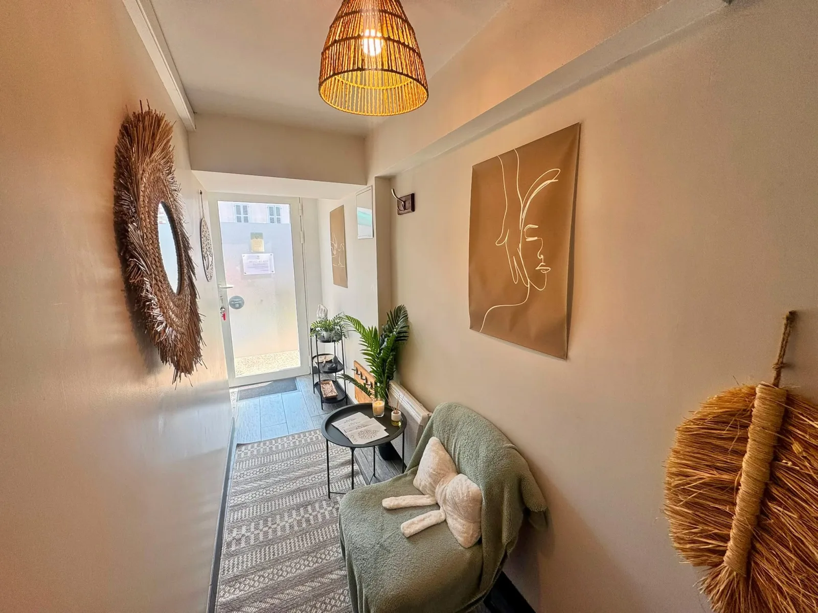Calma Headspa - Spa Pau - Calma Headspa - Photo Galerie - OneBooking