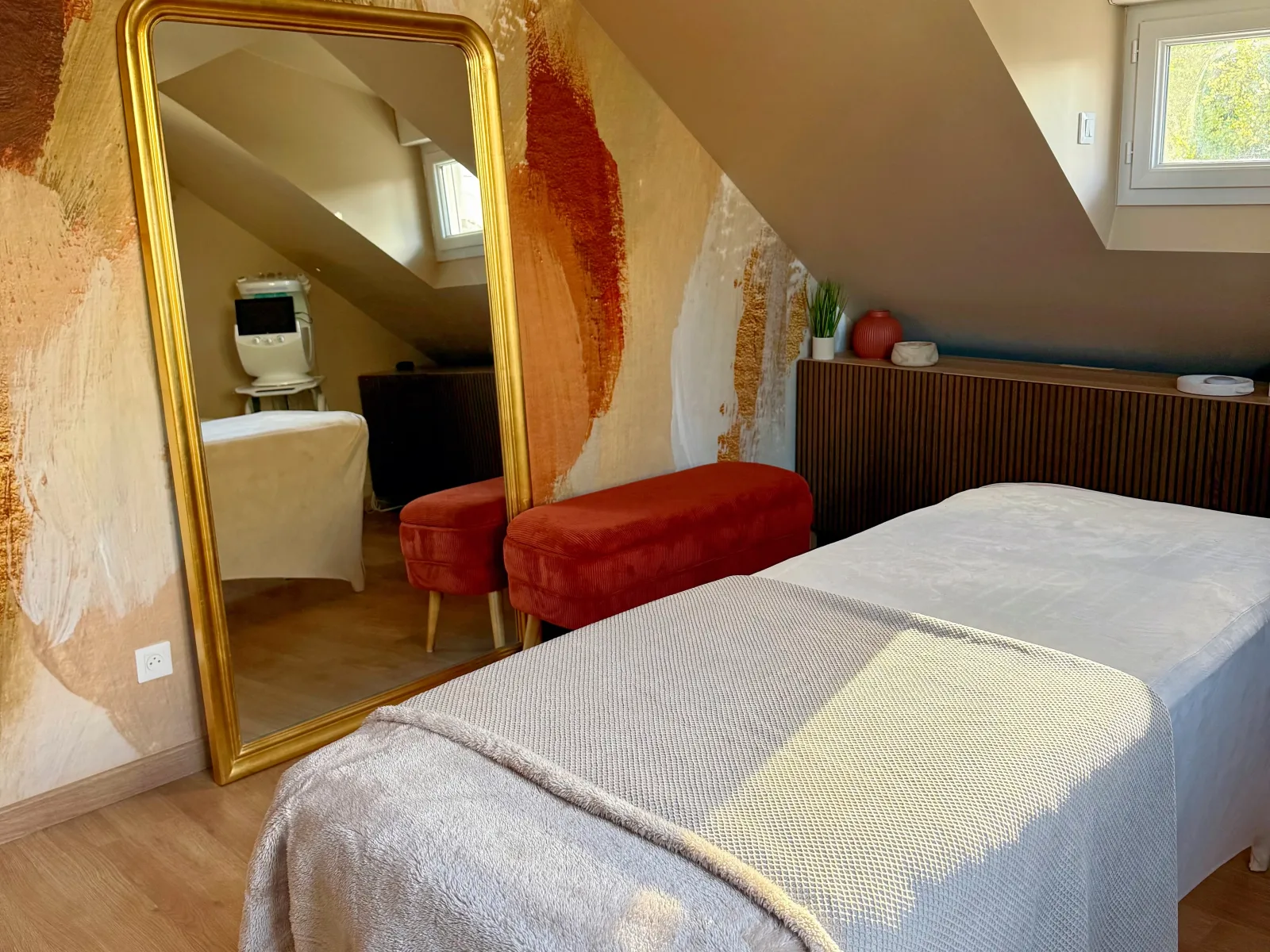 MA.DAME - Institut de beauté Marly-le-Roi - MA.DAME - Photo Galerie - OneBooking