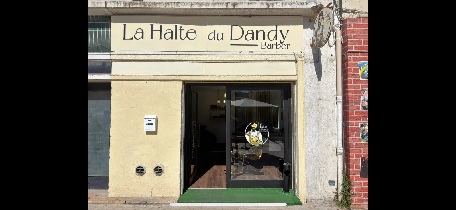 La Halte Du Dandy - Coiffure Sète - La Halte Du Dandy - Photo Galerie - OneBooking