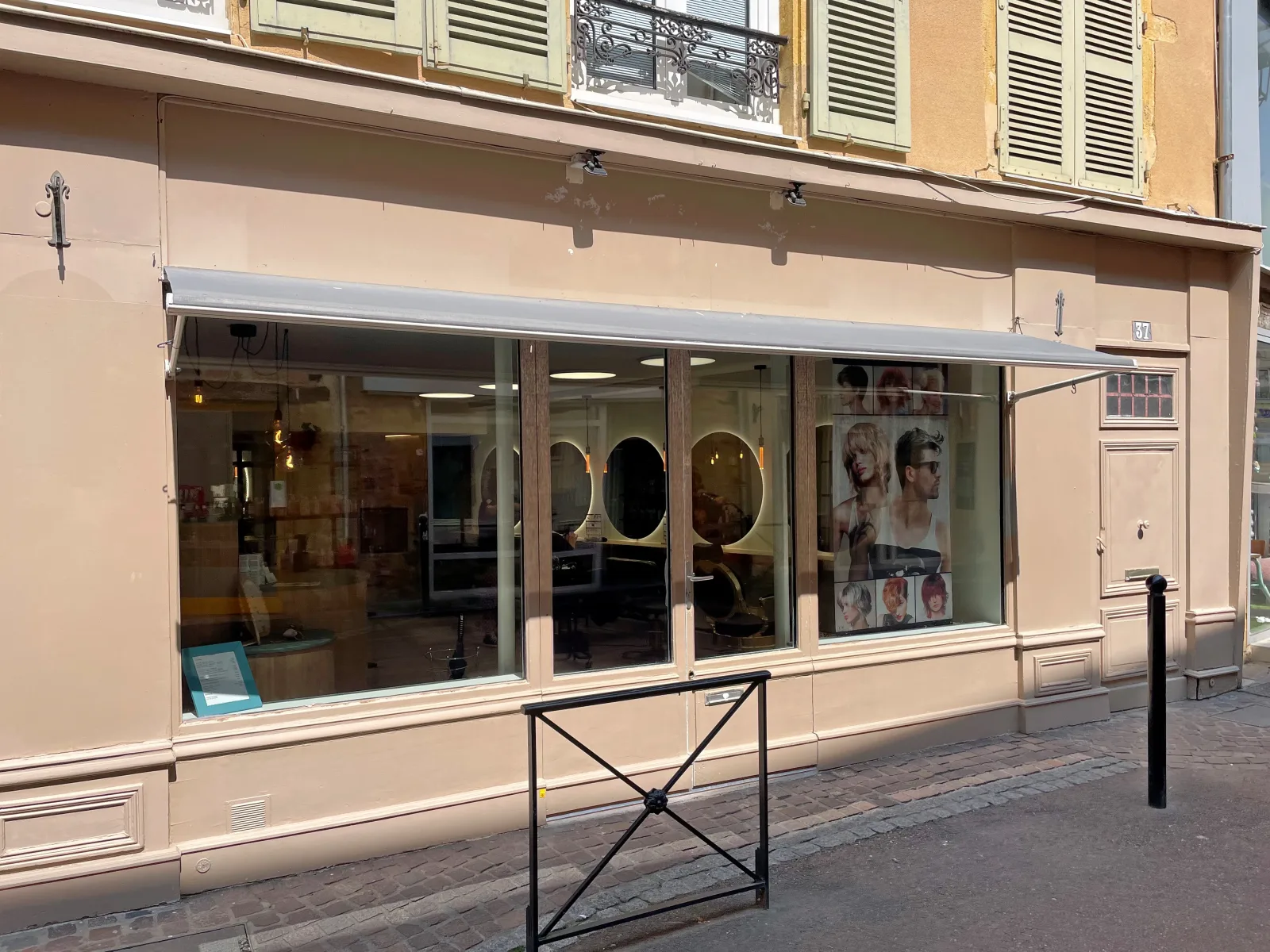 Mill’Coupes - Coiffure Charlieu - Mill’Coupes - Photo Galerie - OneBooking