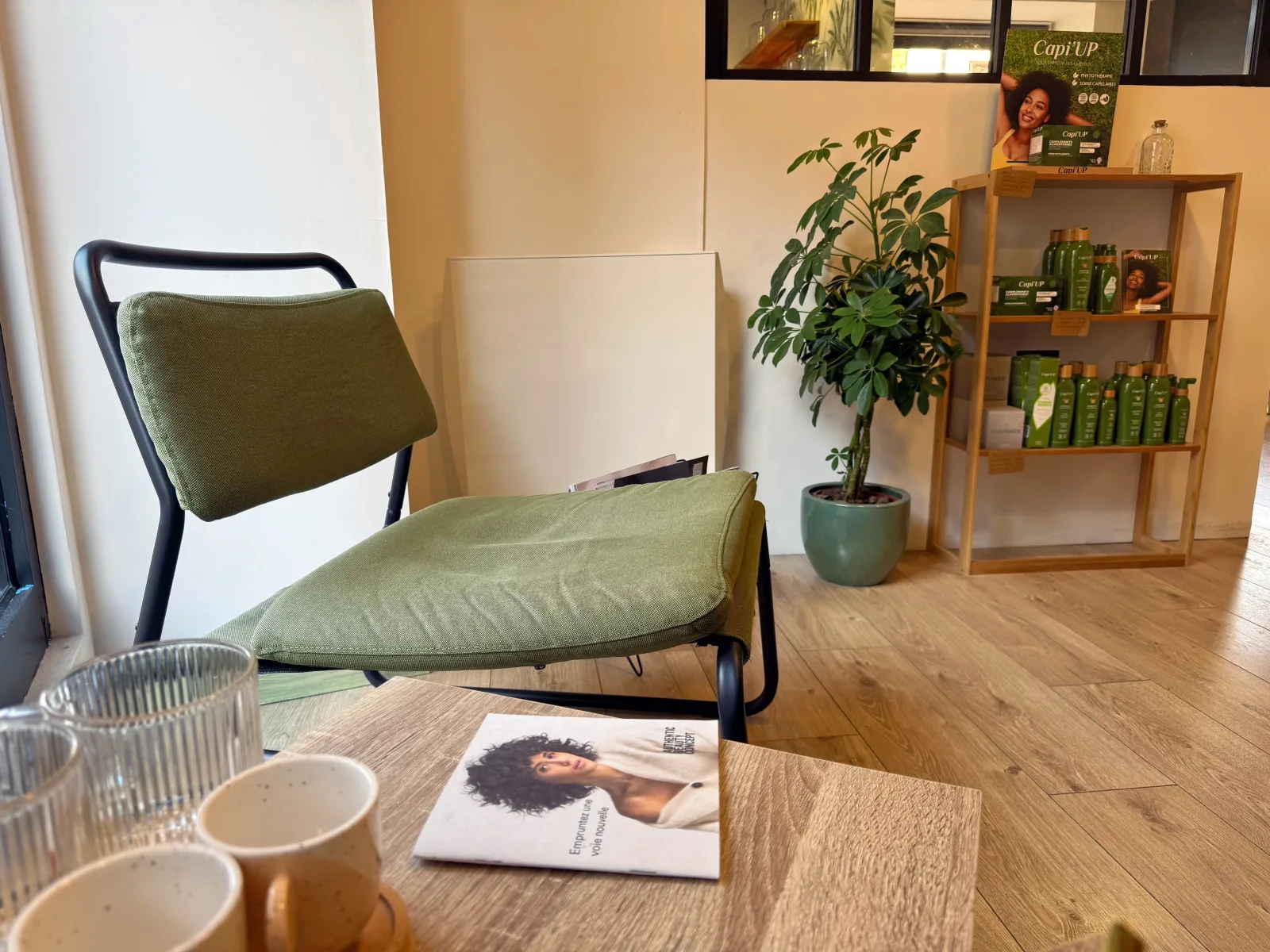 Salon Solo - Visagiste - Coiffure Bain-de-Bretagne - Salon Solo - Visagiste - Photo Galerie - OneBooking