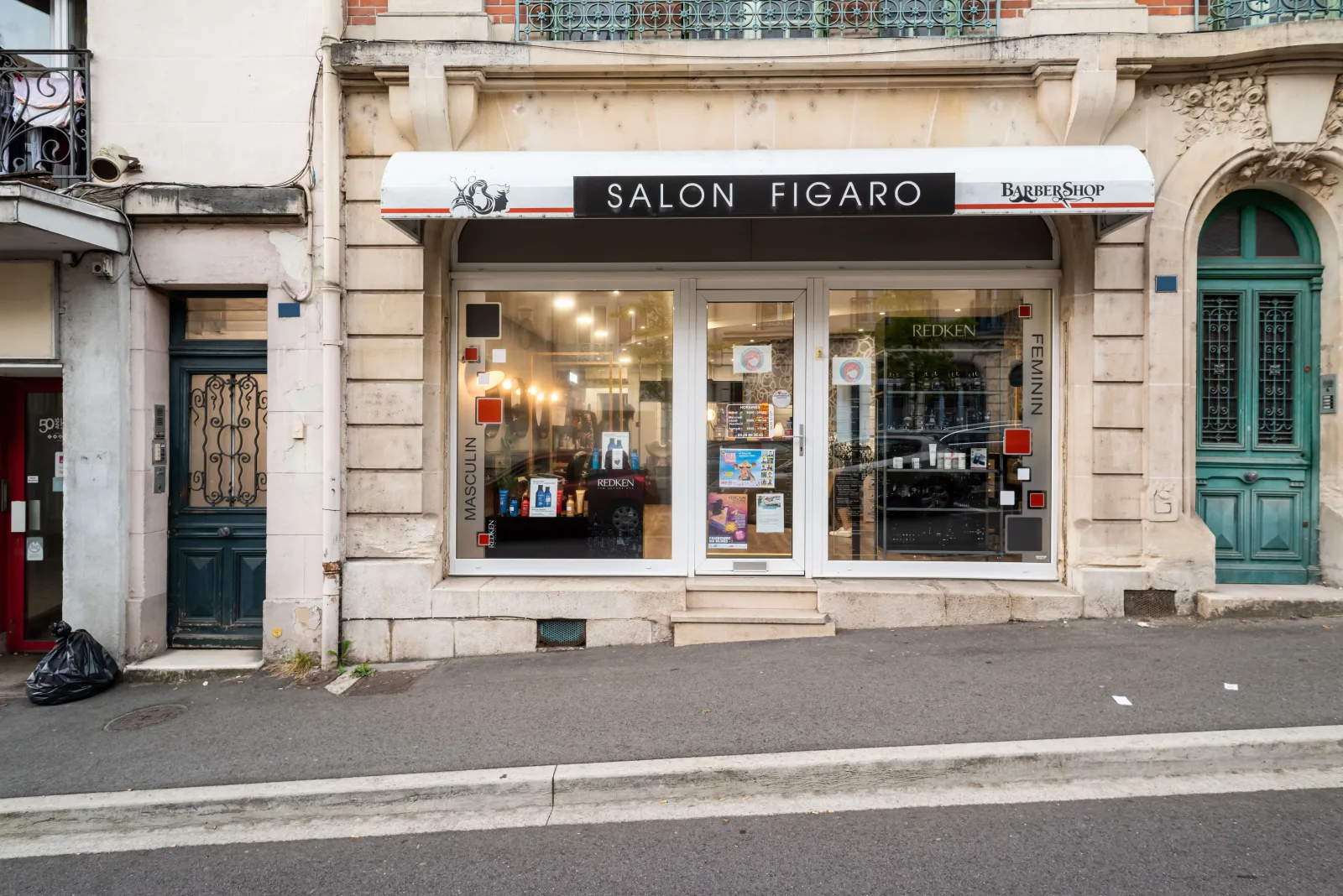 Salon Figaro - Coiffure Verdun - Salon Figaro - Photo Galerie - OneBooking