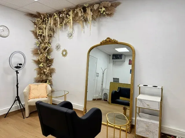 LE STUDIO BY MARIE - Coiffure Senlis - LE STUDIO BY MARIE - Photo Galerie - OneBooking