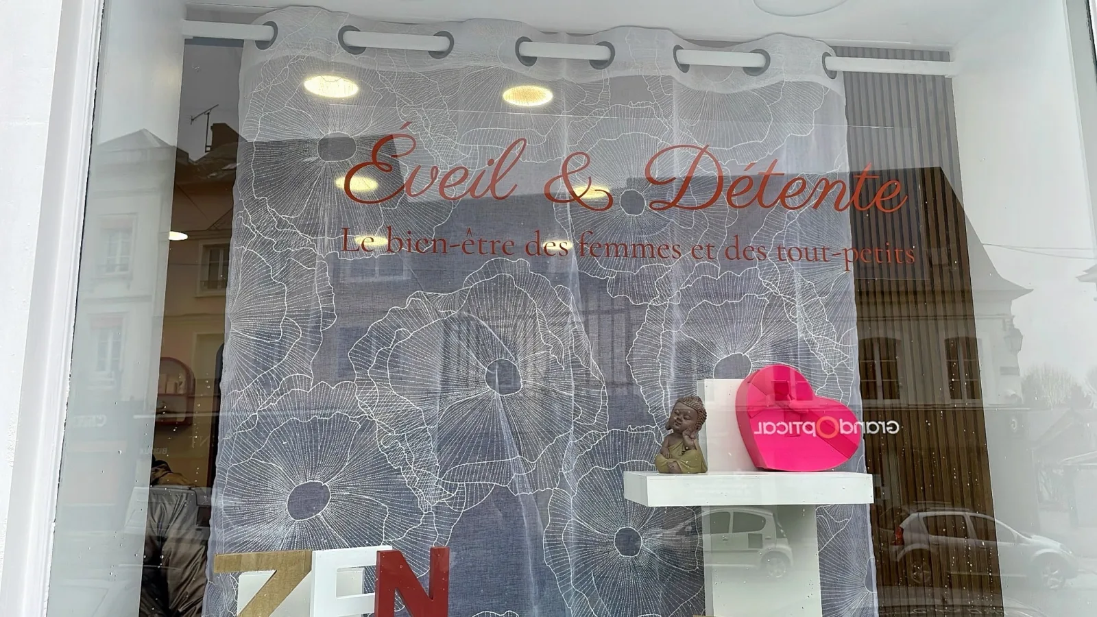 Éveil et détente - Coiffure Le Neubourg - Éveil et détente - Photo Galerie - OneBooking