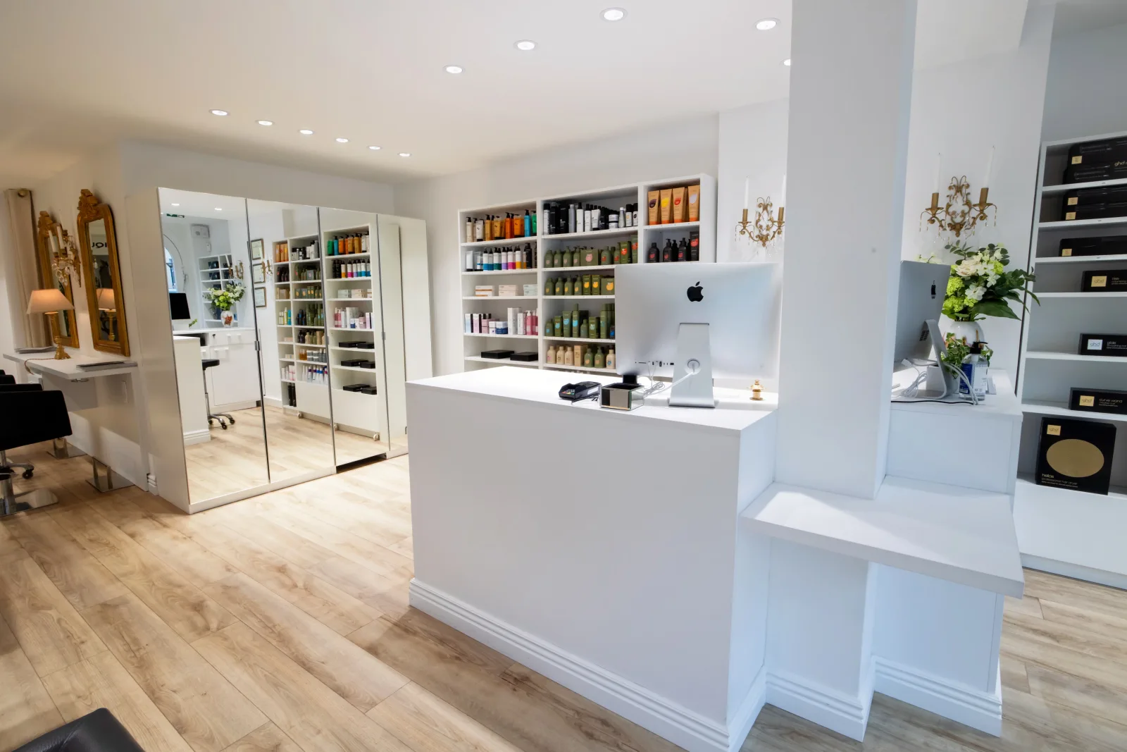 Paul FRETEL - Coiffeur - Esthétique - Coiffure Saint-Jean-de-Luz - Paul FRETEL - Coiffeur - Esthétique - Photo Galerie - OneBooking