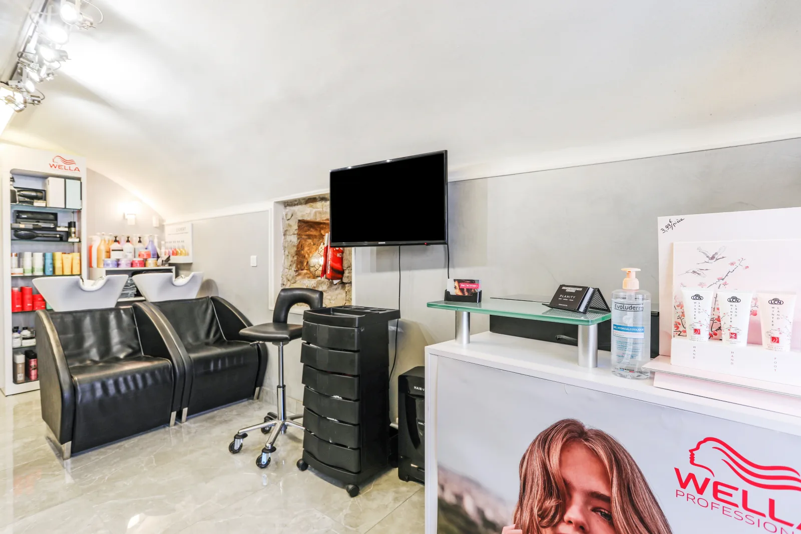 Hair Cut Dream's - Coiffure La Turbie - Hair Cut Dream's - Photo Galerie - OneBooking