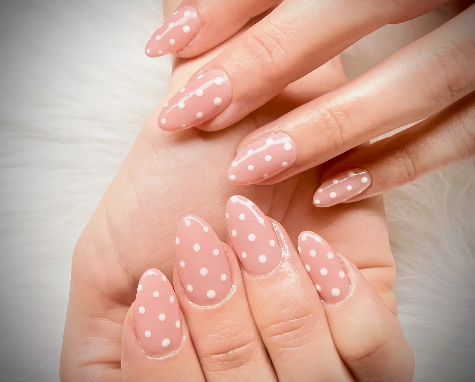SL Nails - Onglerie Cognac - SL Nails - Photo Galerie - OneBooking