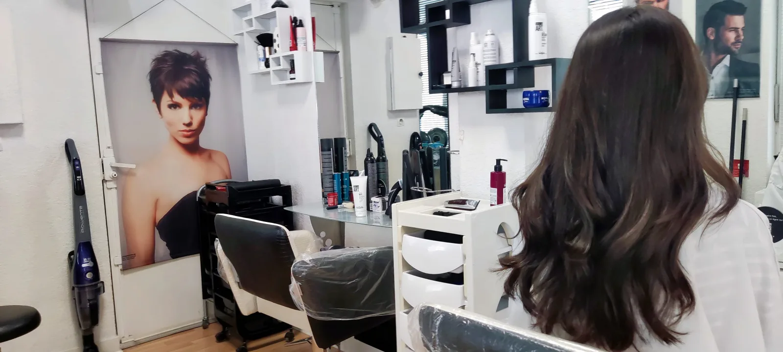 Salon Jeanna - Coiffure La Rochelle - Salon Jeanna - Photo Galerie - OneBooking