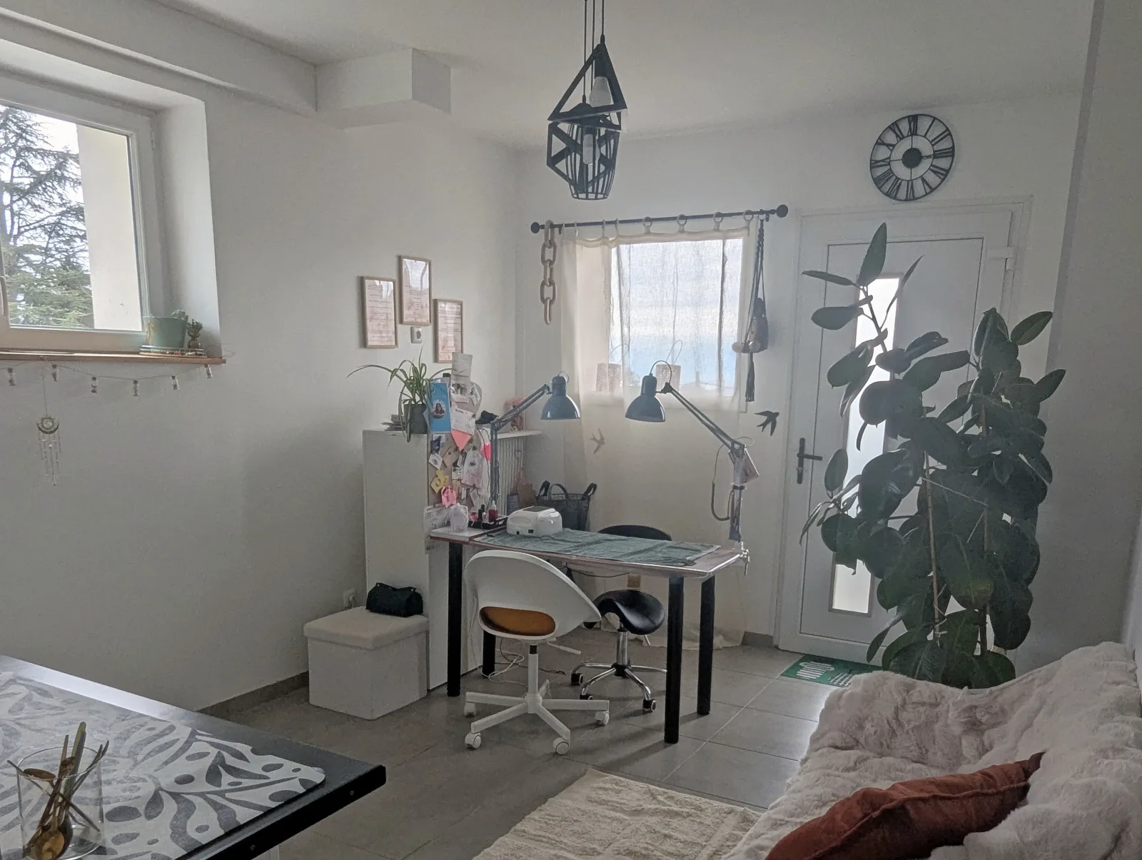 B&B institut Ongles et massage bien-être - Institut de beauté Saulzet le chaud - B&B institut Ongles et massage bien-être - Photo Galerie - OneBooking