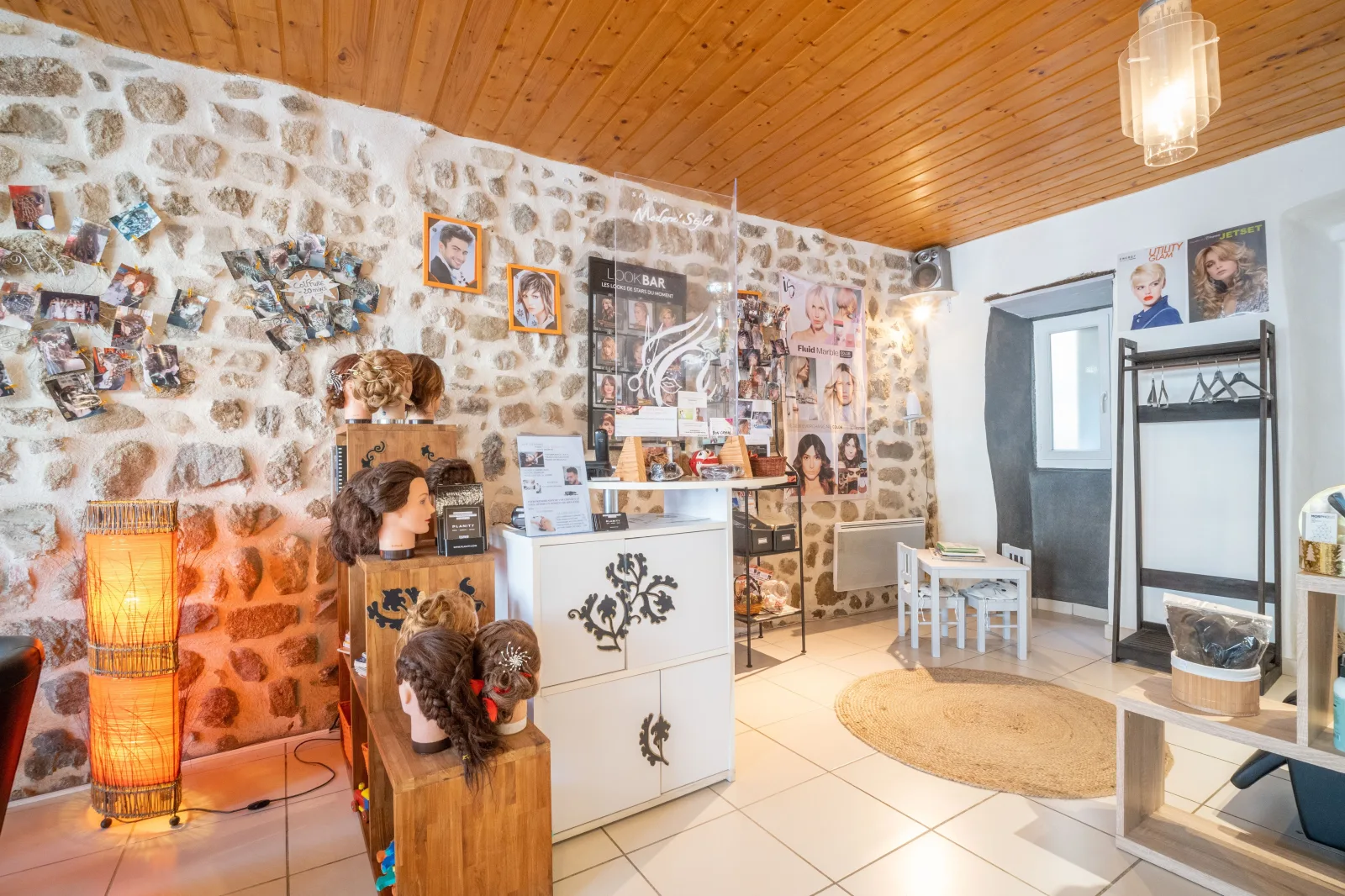 Modern’ Styl’ - Coiffure Bourg-Argental - Modern’ Styl’ - Photo Galerie - OneBooking