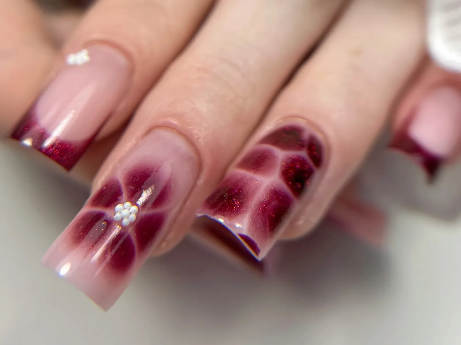 NAILS BY FUFU 22 - Onglerie Gravelines - NAILS BY FUFU 22 - Photo Galerie - OneBooking
