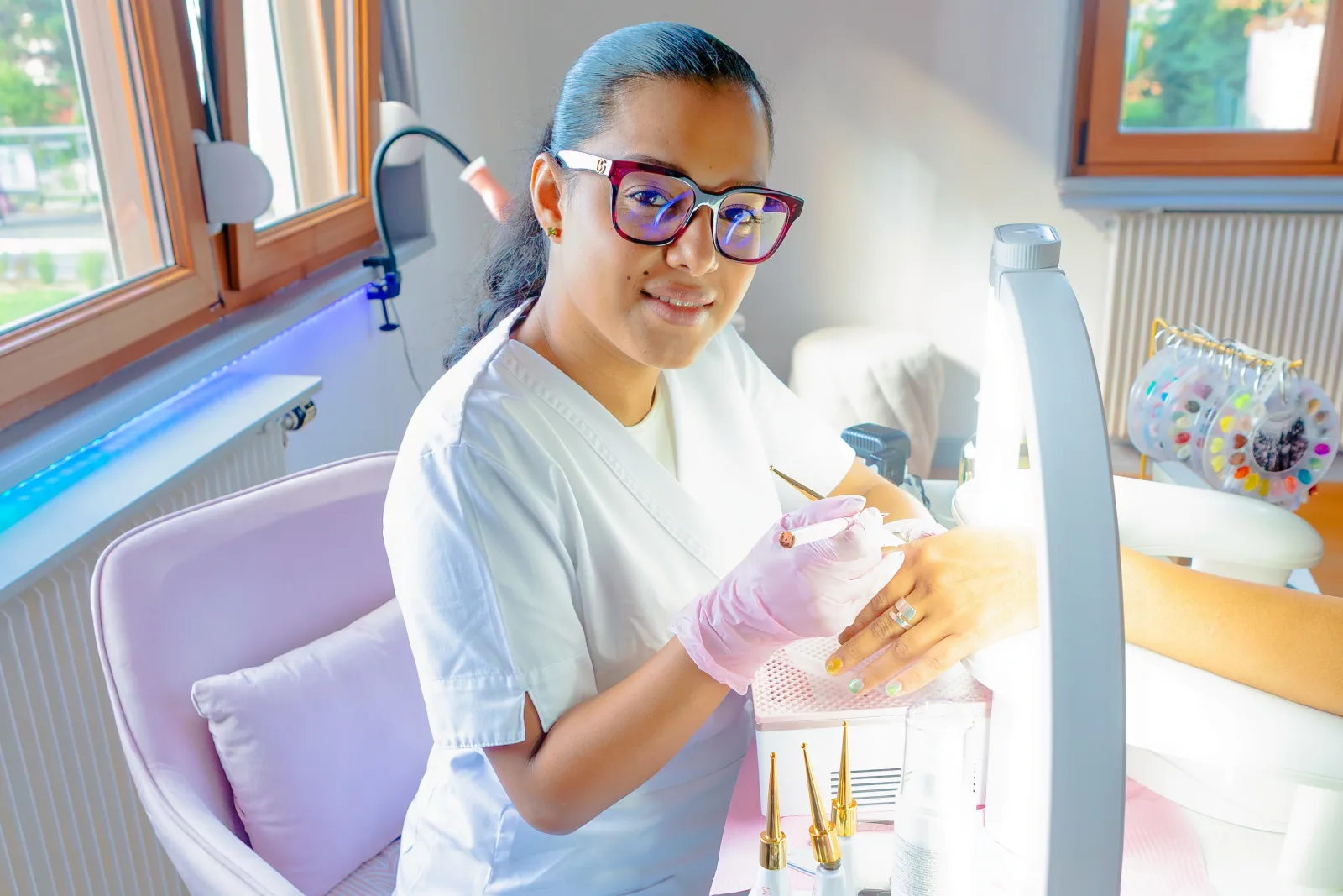 Jenny's Nail Salon - Onglerie Geispolsheim - Jenny's Nail Salon - Photo Galerie - OneBooking