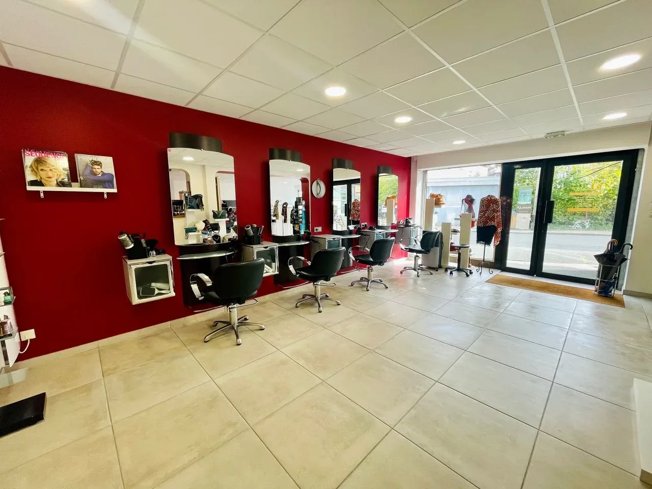 ID-Coiff et Magali Beauté - Coiffure Breuillet - ID-Coiff et Magali Beauté - Photo Galerie - OneBooking