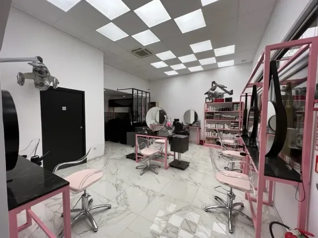 Aux deux cheveux - Coiffure Digne-les-bains - Aux deux cheveux - Photo Galerie - OneBooking