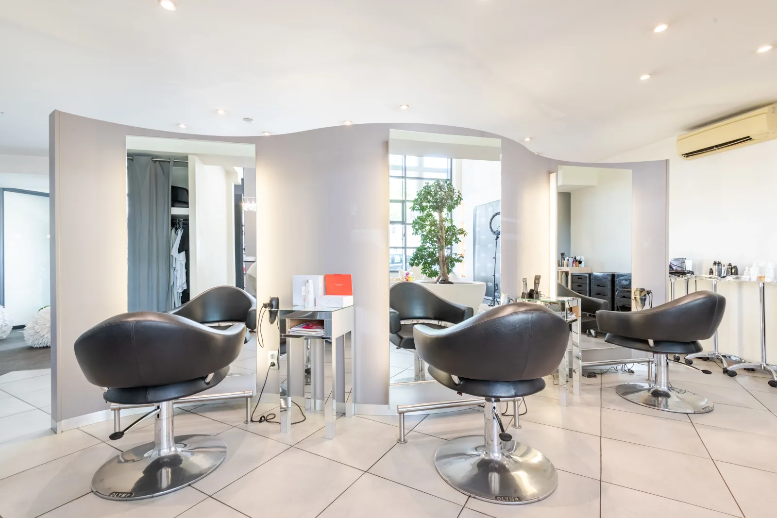 Jérôme Coiffeur - Coiffure Rodez - Jérôme Coiffeur - Photo Galerie - OneBooking