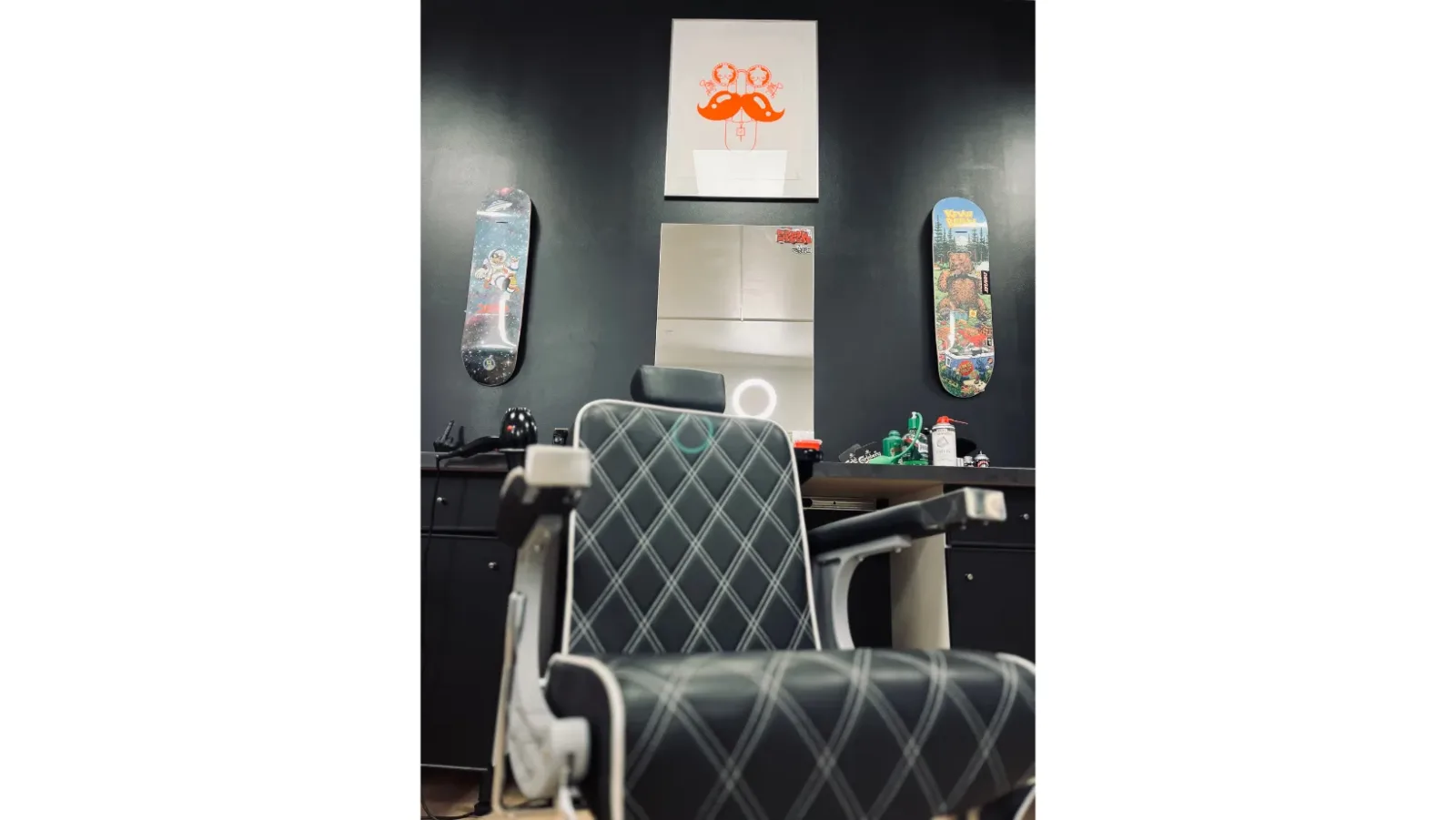 Le Local - Barber & Tattoo - Coiffure La Crau - Le Local - Barber & Tattoo - Photo Galerie - OneBooking