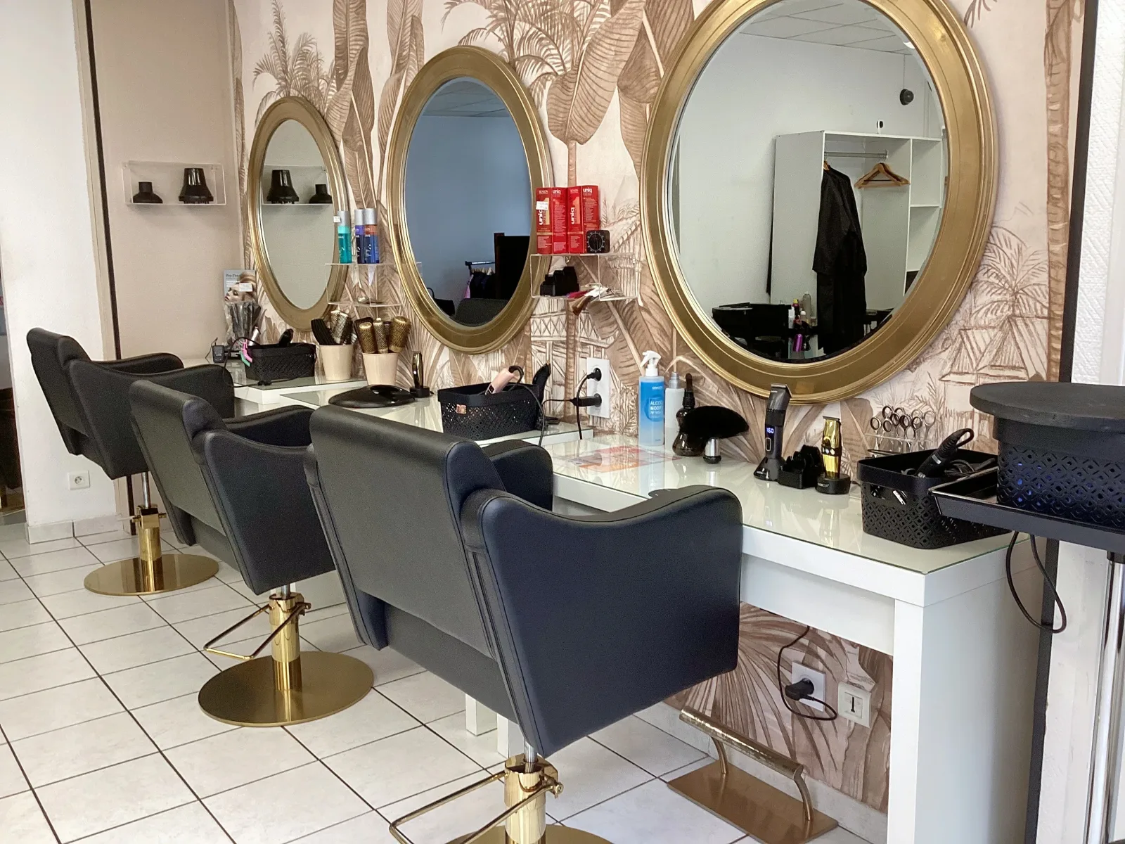 Sublime Colors by Malika - Coiffure Laon - Sublime Colors by Malika - Photo Galerie - OneBooking