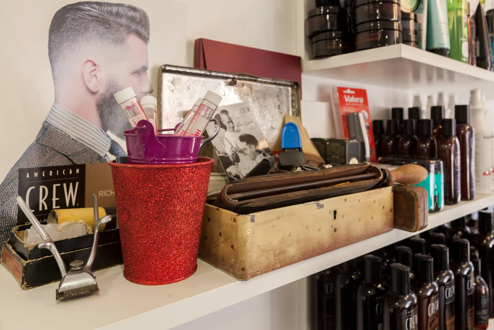 Tant qu’il y aura des hommes by Céline - Coiffure Saint-Genis-Laval - Tant qu’il y aura des hommes by Céline - Photo Galerie - OneBooking