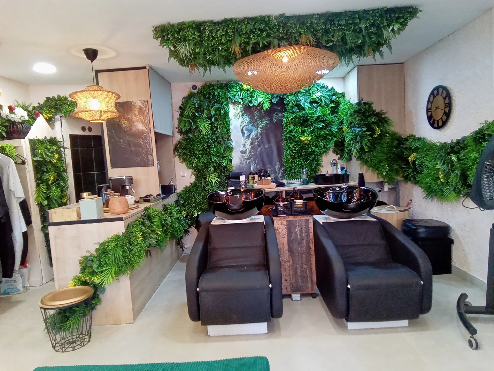 W & M - Coiffure La Crau - W & M - Photo Galerie - OneBooking