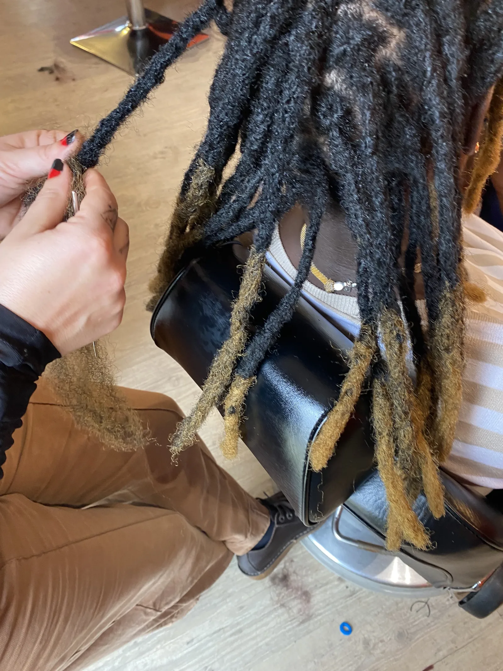 La Sanaga - Coiffure Rochefort - La Sanaga - Photo Galerie - OneBooking