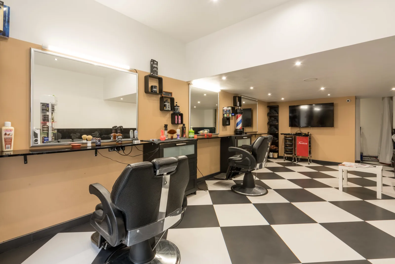MH Barber7 - Coiffure Sète - MH Barber7 - Photo Galerie - OneBooking