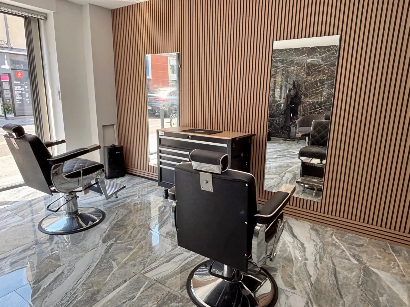 Gentlemen Empire - Coiffure Évron - Gentlemen Empire - Photo Galerie - OneBooking