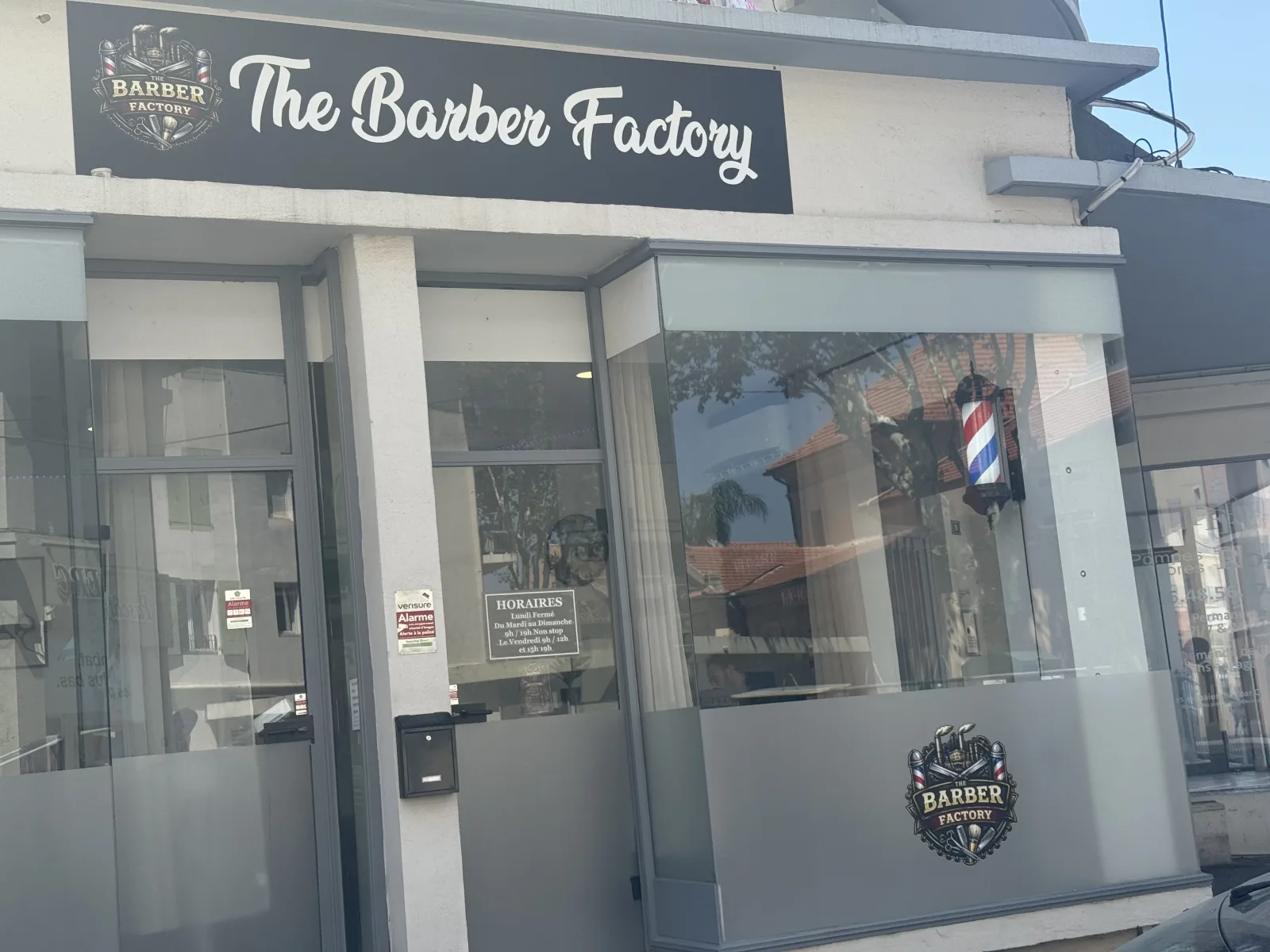 The Barber Factory - Coiffure La Seyne-sur-Mer - The Barber Factory - Photo Galerie - OneBooking
