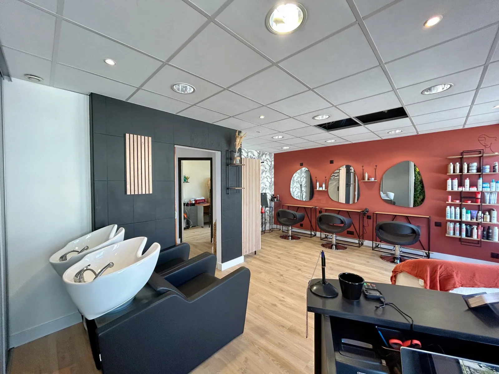 O' Petit Salon - Coiffure Augan - O' Petit Salon - Photo Galerie - OneBooking