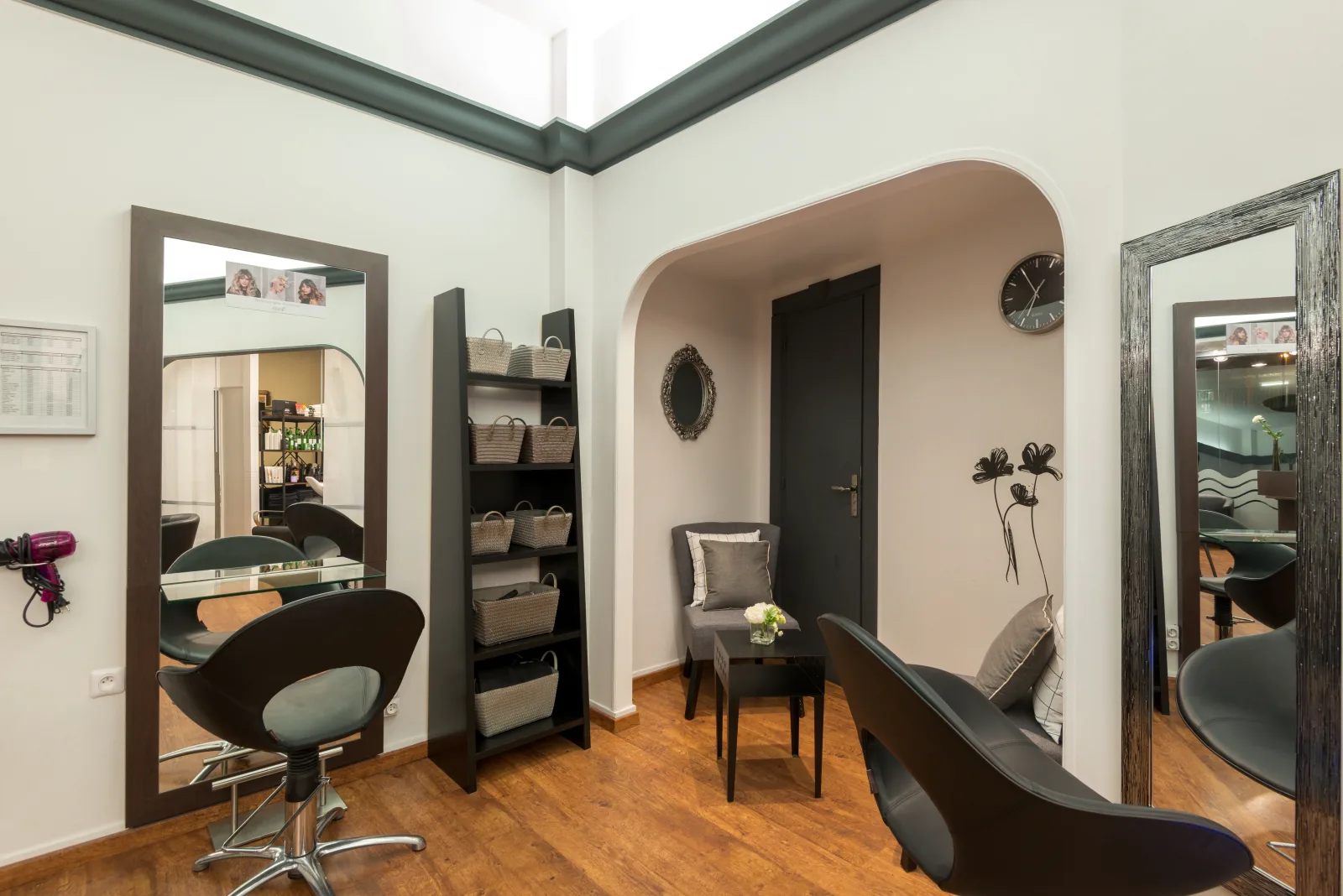 Nouvel' Hair - Coiffure Viroflay - Nouvel' Hair - Photo Galerie - OneBooking