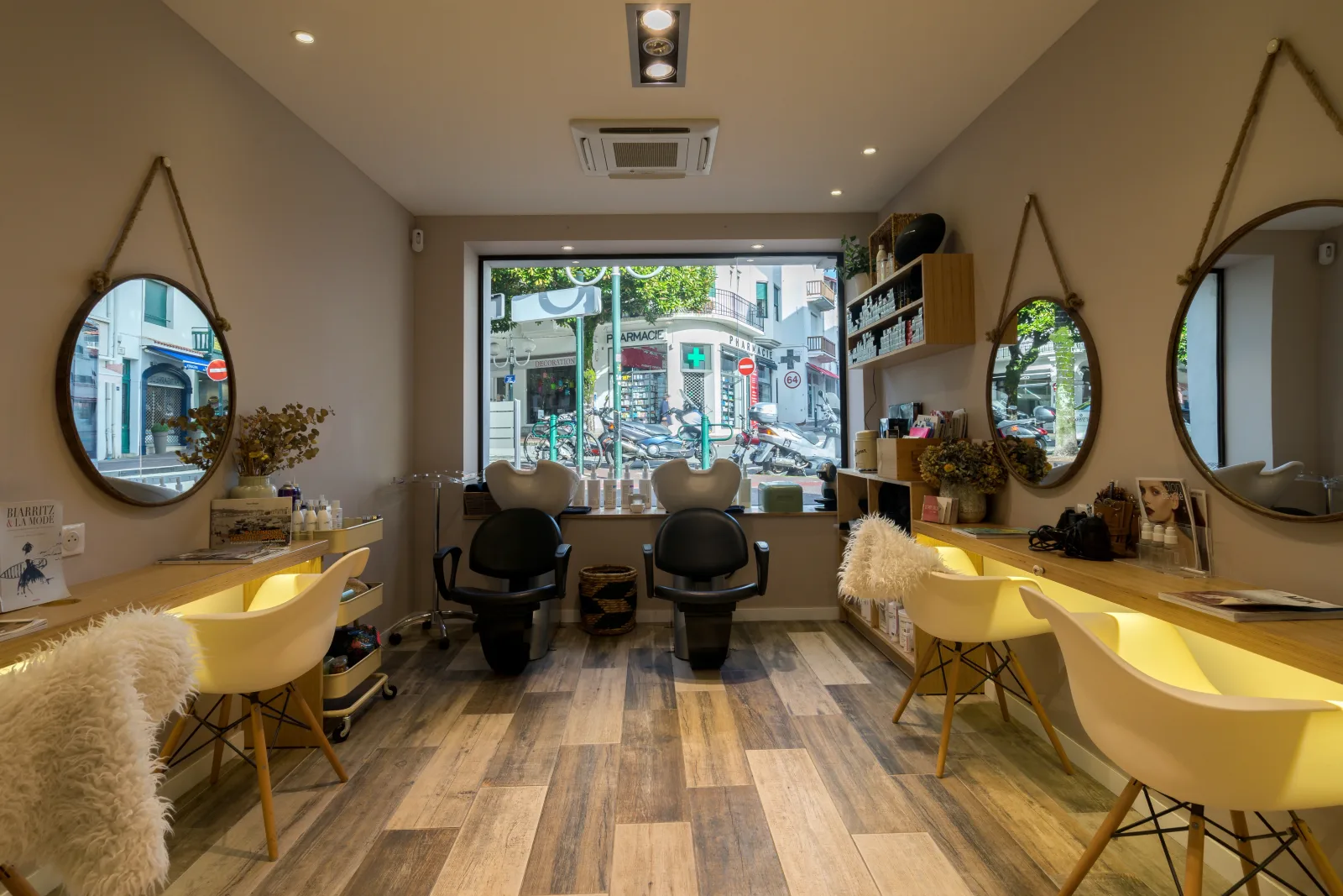 Olazabal Artisan Coiffeur - Coiffure Saint-Jean-de-Luz - Olazabal Artisan Coiffeur - Photo Galerie - OneBooking