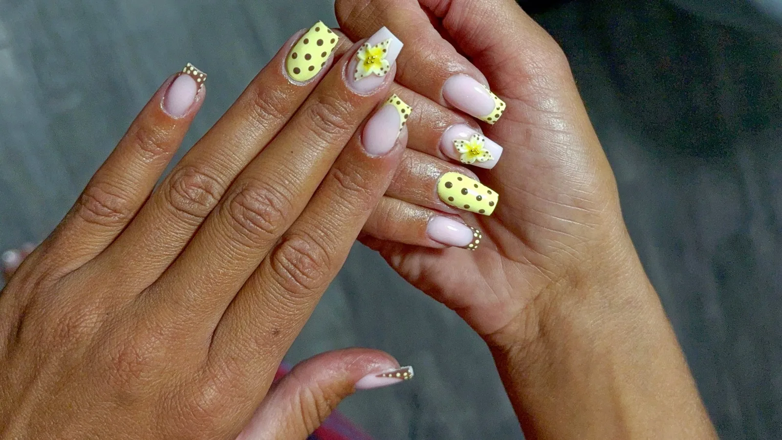 JEALINA BEAUTE x NC GLAM NAILS - Onglerie Fontaine - JEALINA BEAUTE x NC GLAM NAILS - Photo Galerie - OneBooking