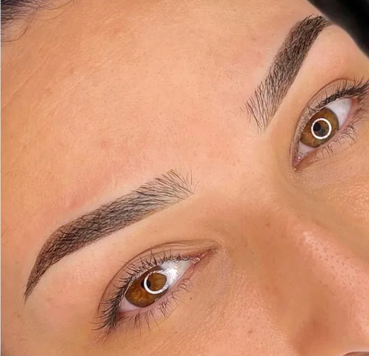 Dermatelier - Sourcils & cils Neuilly-Plaisance - DERMATELIER - Photo Galerie - OneBooking