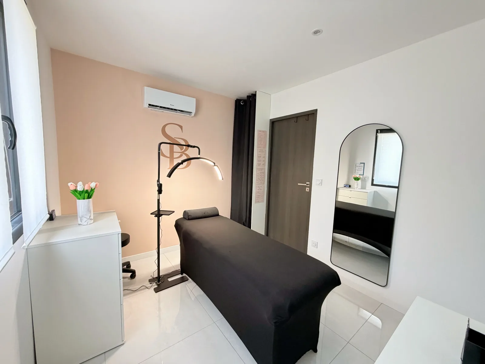 Simplement Belle - Épilation Cournonterral - Simplement Belle - Photo Galerie - OneBooking