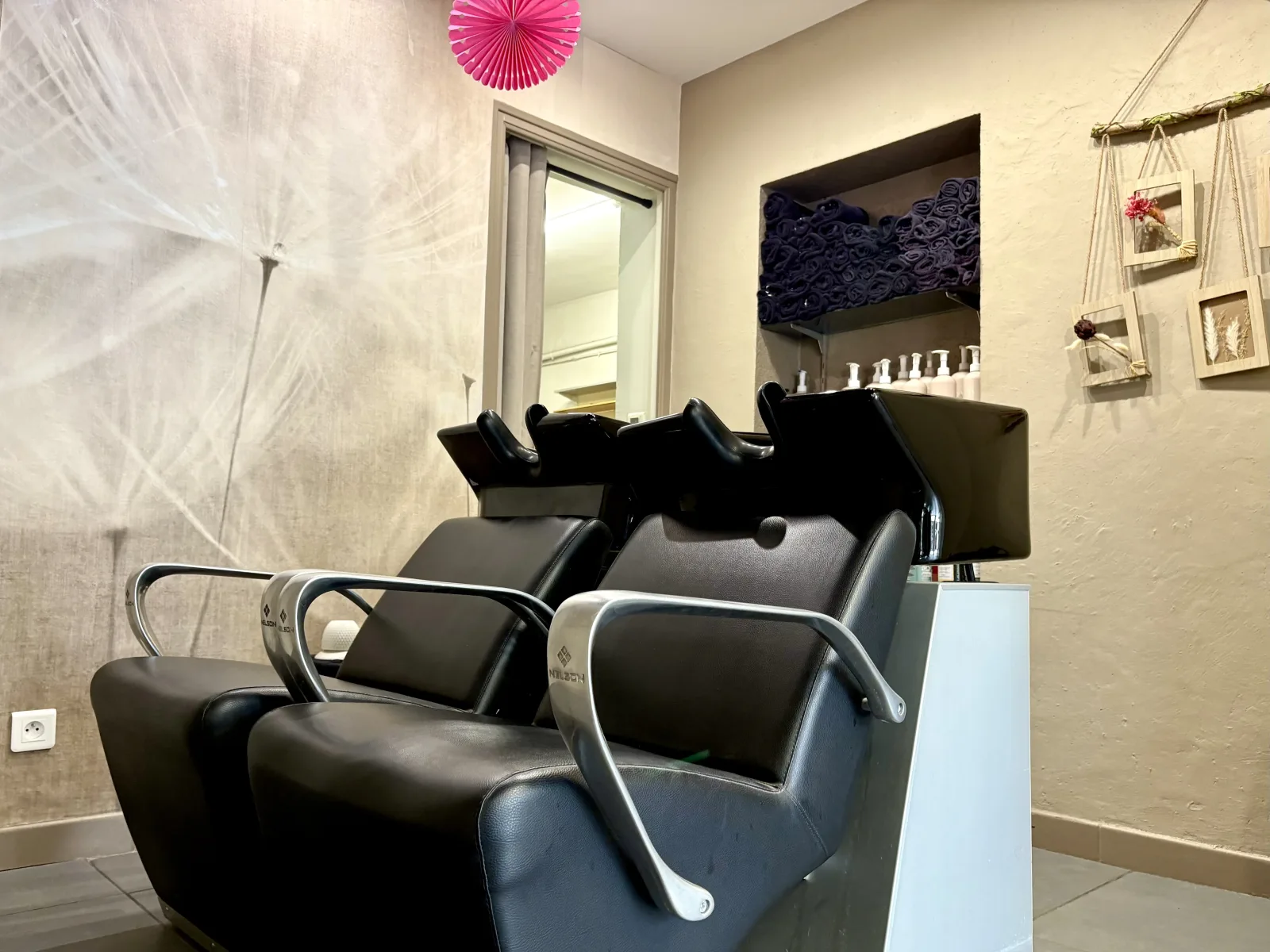 Le Salon d’Isa - Coiffure Saint-Michel-Chef-Chef - Le Salon d’Isa - Photo Galerie - OneBooking