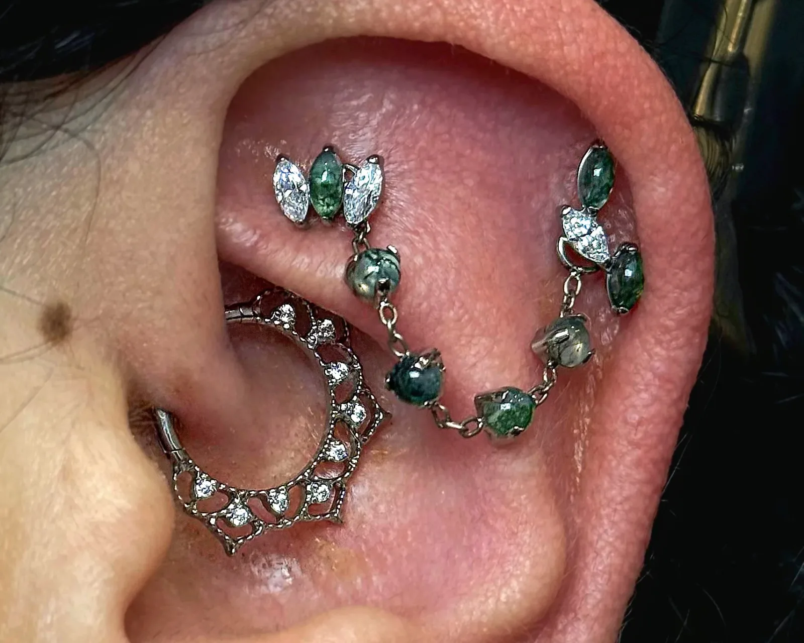 MOMOKA PIERCING - Sourcils & cils Vaires-sur-Marne - MOMOKA PIERCING - Photo Galerie - OneBooking