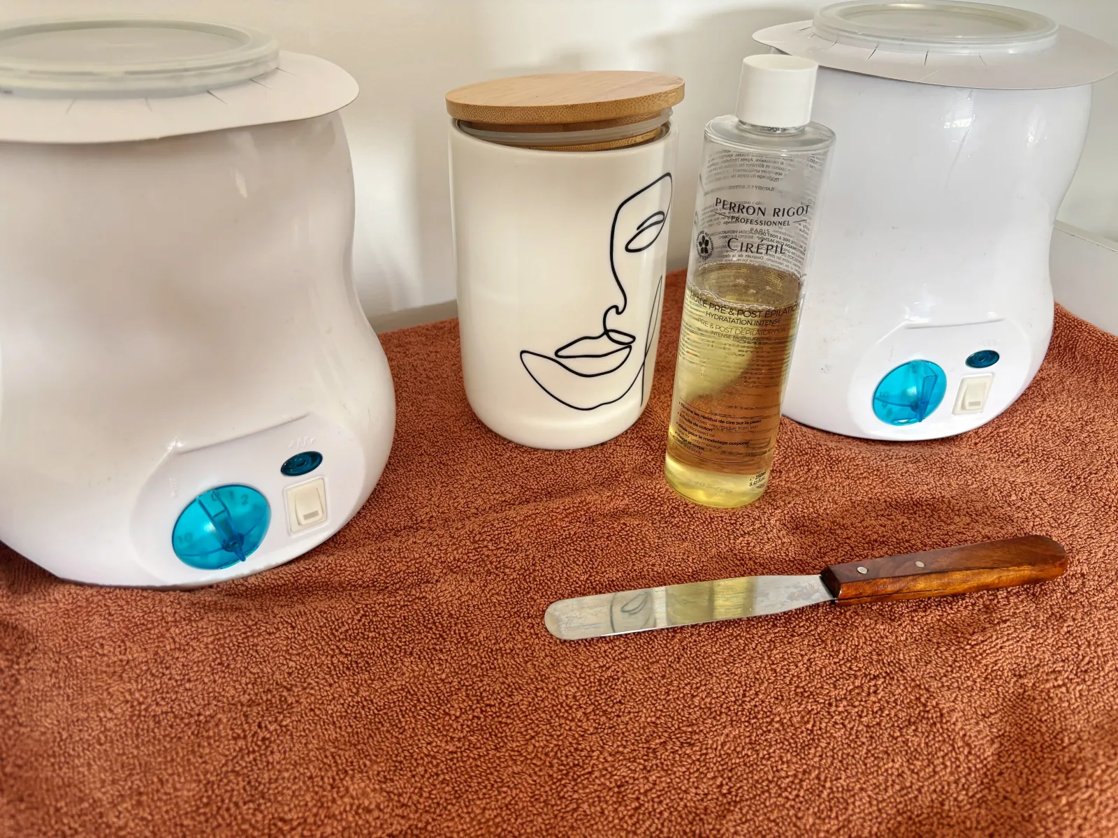 Glowy SkinCare - Institut de beauté Étrelles - Glowy SkinCare - Photo Galerie - OneBooking