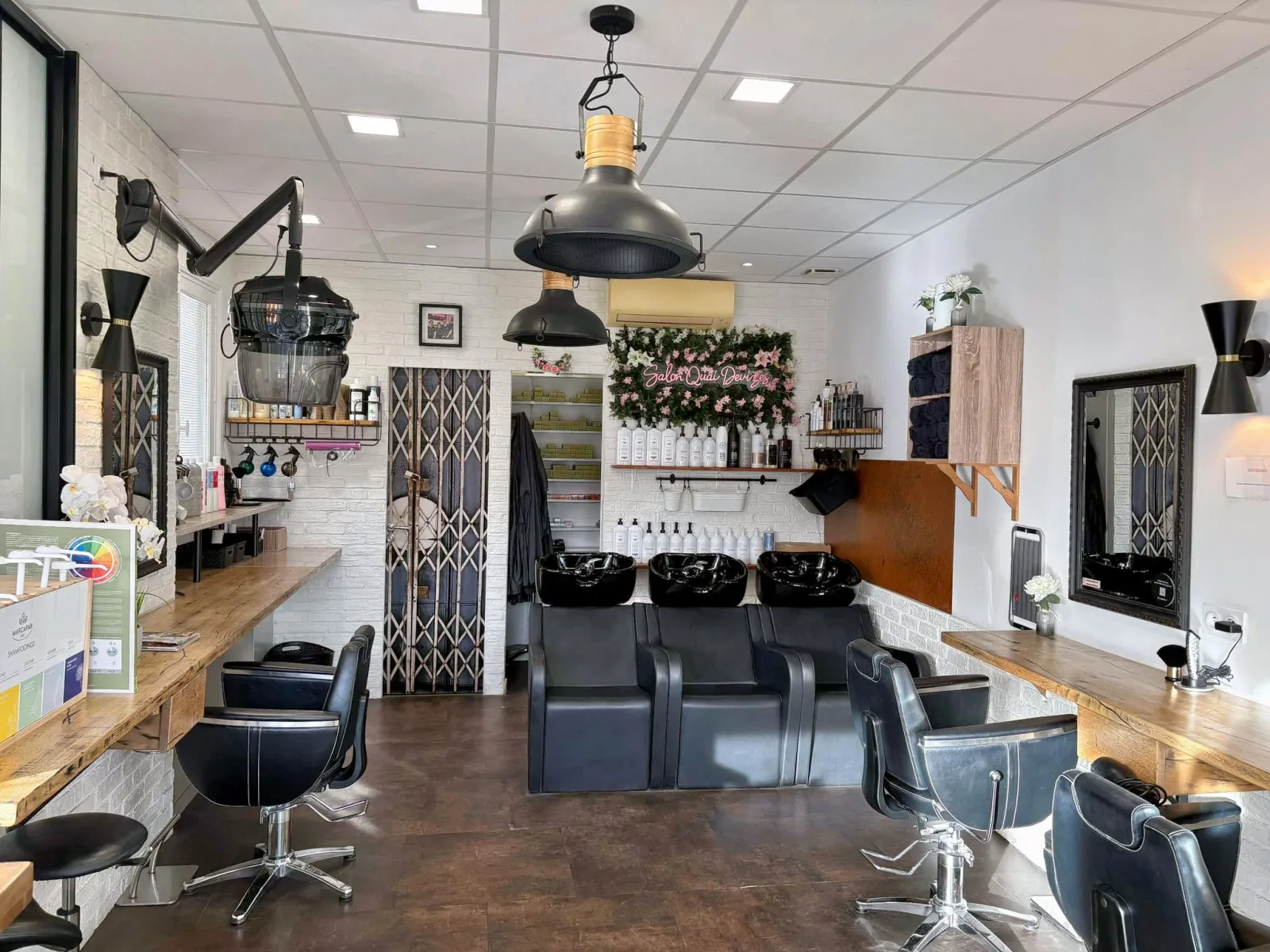 Salon Quai Devizes - Coiffure Mayenne - Salon Quai Devizes - Photo Galerie - OneBooking