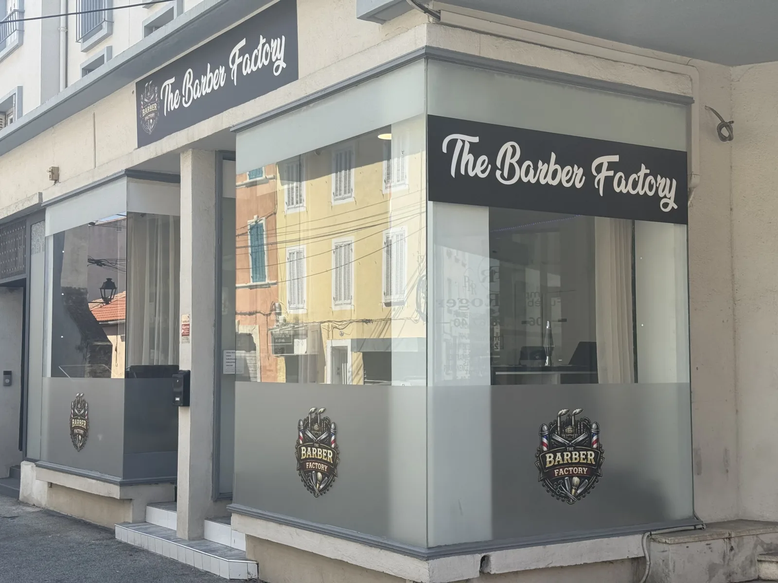 The Barber Factory - Coiffure La Seyne-sur-Mer - The Barber Factory - Photo Galerie - OneBooking