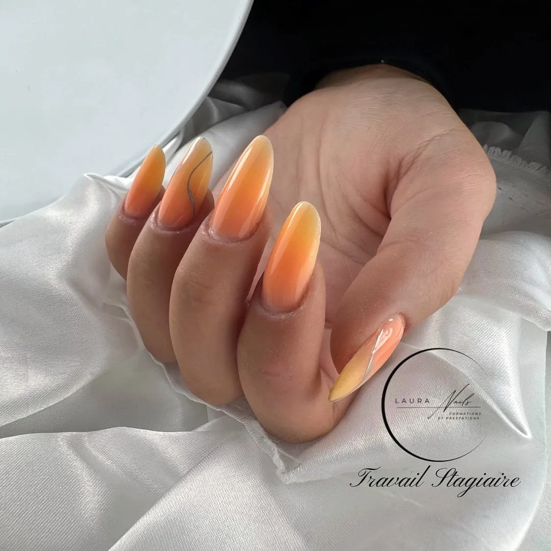 LAURA NAILS FORMATION : Centre de formation - Onglerie Gémenos - LAURA NAILS FORMATION : Centre de formation - Photo Galerie - OneBooking