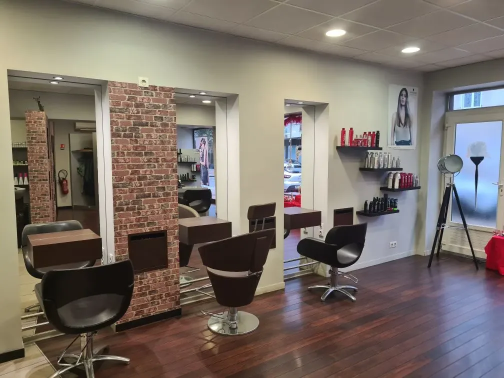 Infinitif - Coiffure Champagnole - Infinitif - Photo Galerie - OneBooking