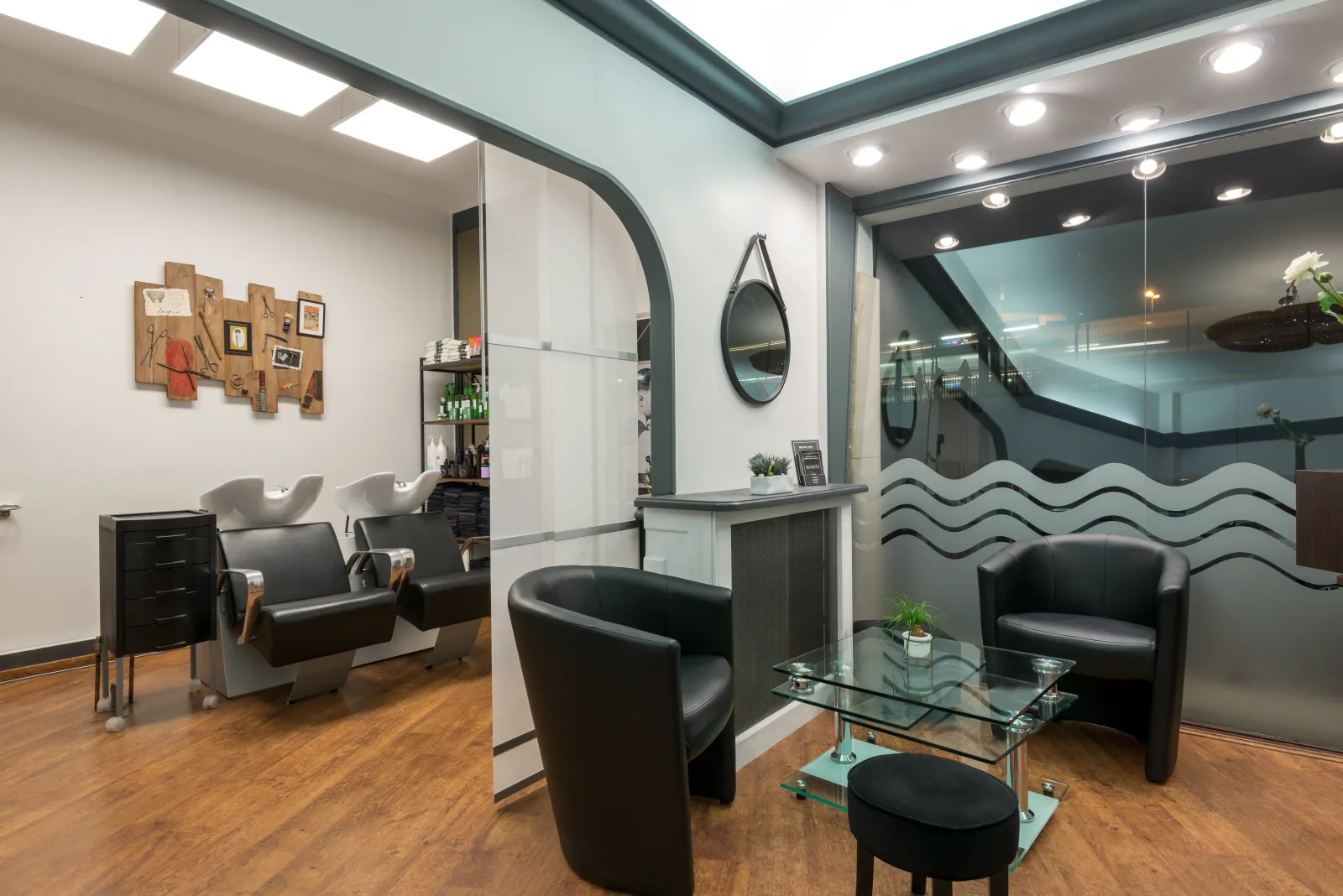 Nouvel' Hair - Coiffure Viroflay - Nouvel' Hair - Photo Galerie - OneBooking