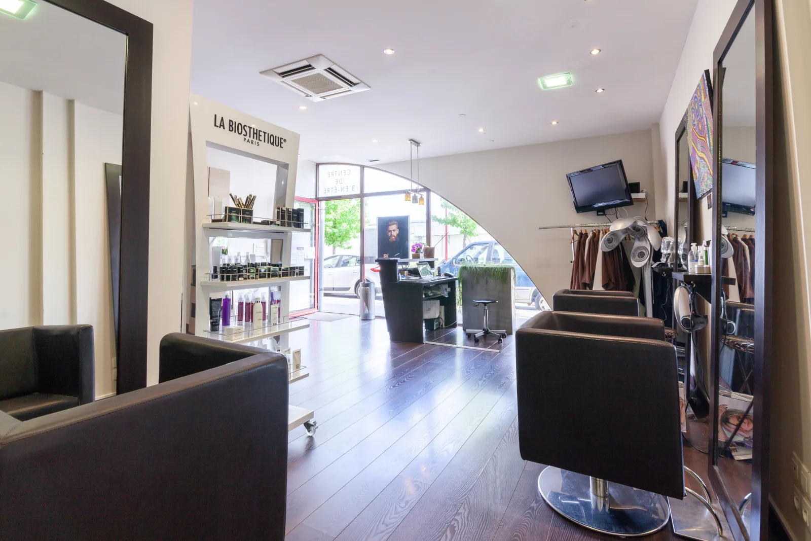 Be coiff - Coiffure Hendaye - Be coiff - Photo Galerie - OneBooking