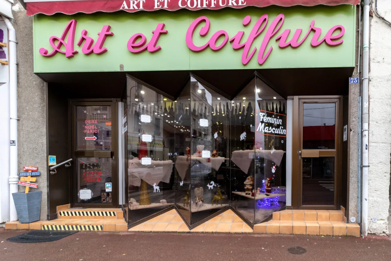 Art et coiffure - Coiffure Montereau-Fault-Yonne - Art et coiffure - Photo Galerie - OneBooking