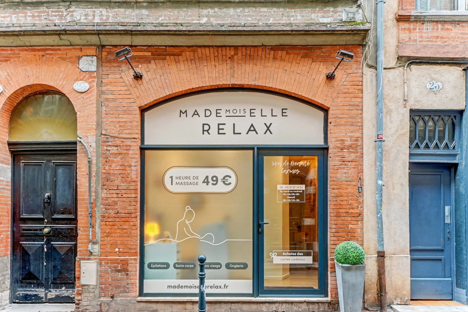 Mademoiselle Relax Carmes - Onglerie Toulouse - Mademoiselle Relax Carmes - Photo Galerie - OneBooking