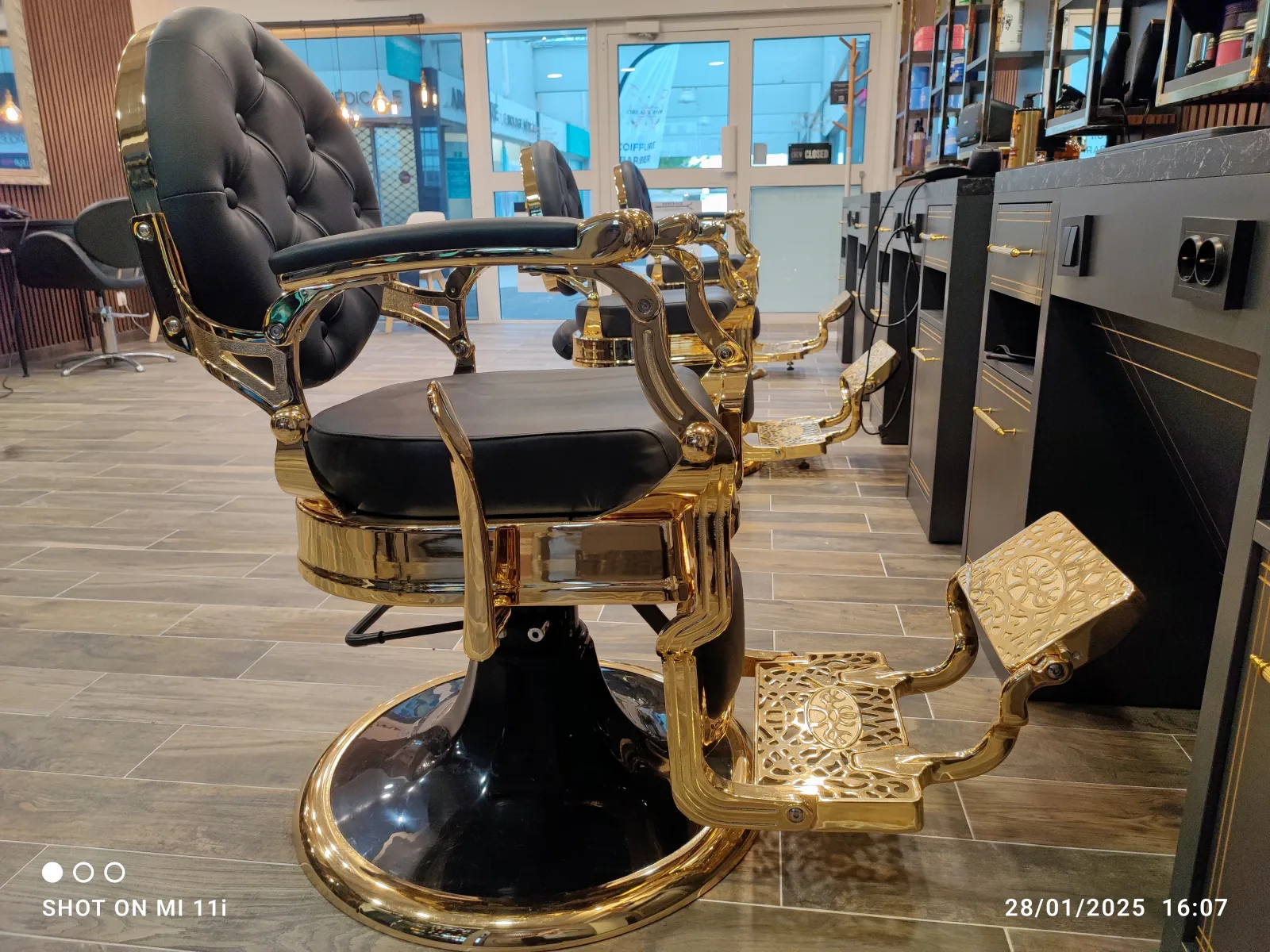 Ciseaux D'Or - Coiffure La Rochelle - Ciseaux D'Or - Photo Galerie - OneBooking