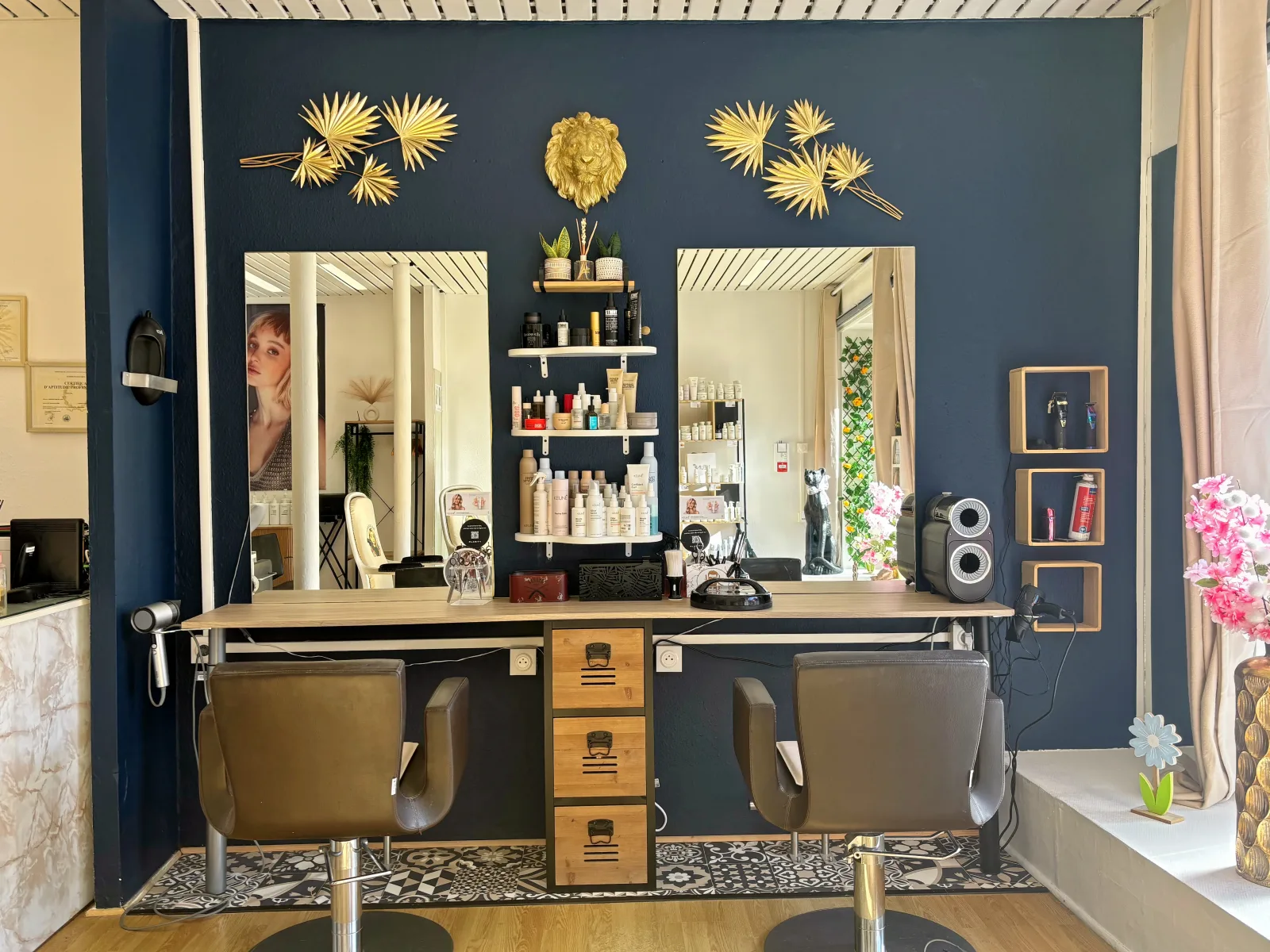 Mille et une Coiffures - Coiffure Verdun - Mille et une Coiffures - Photo Galerie - OneBooking