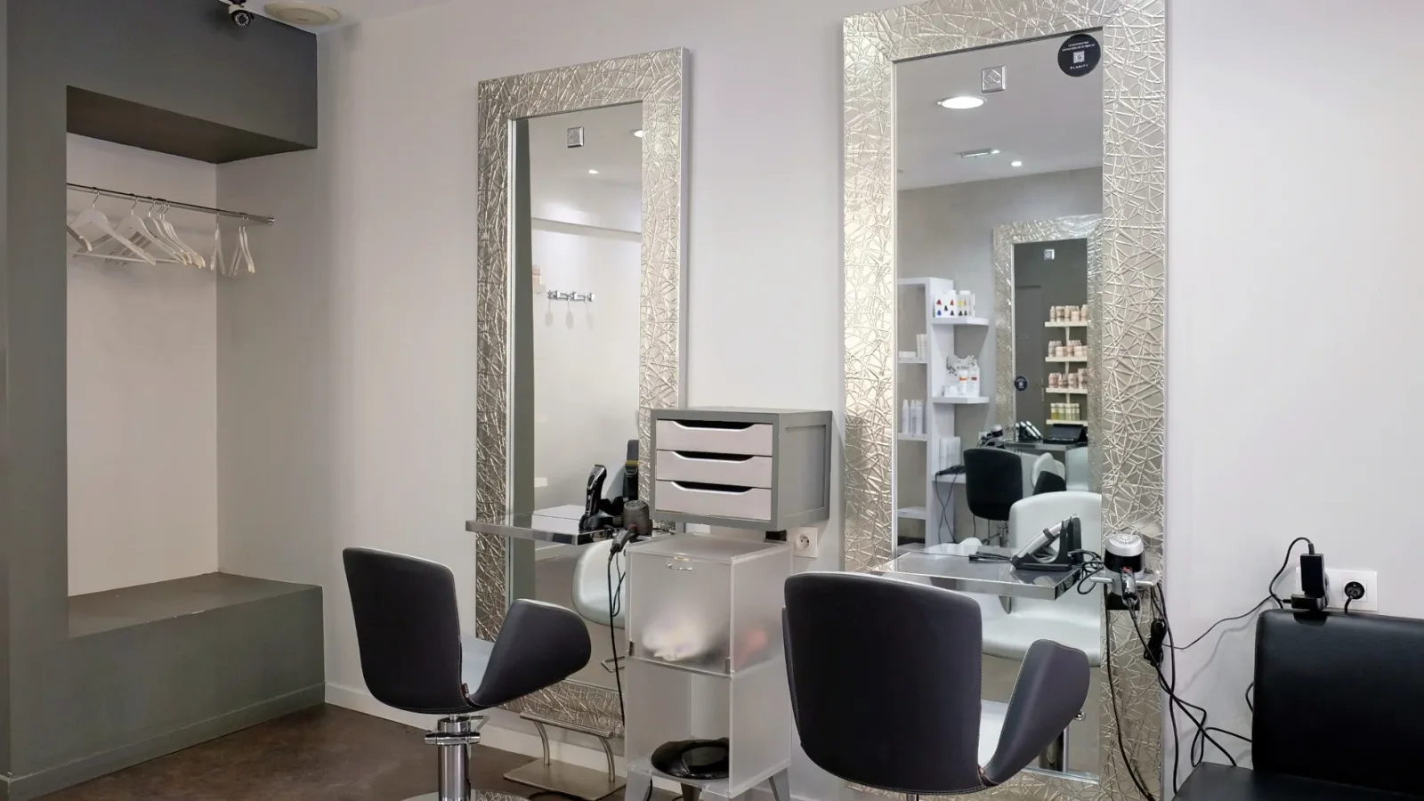 Le Studio d'Alex - Coiffure Bessenay - Le Studio d'Alex - Photo Galerie - OneBooking