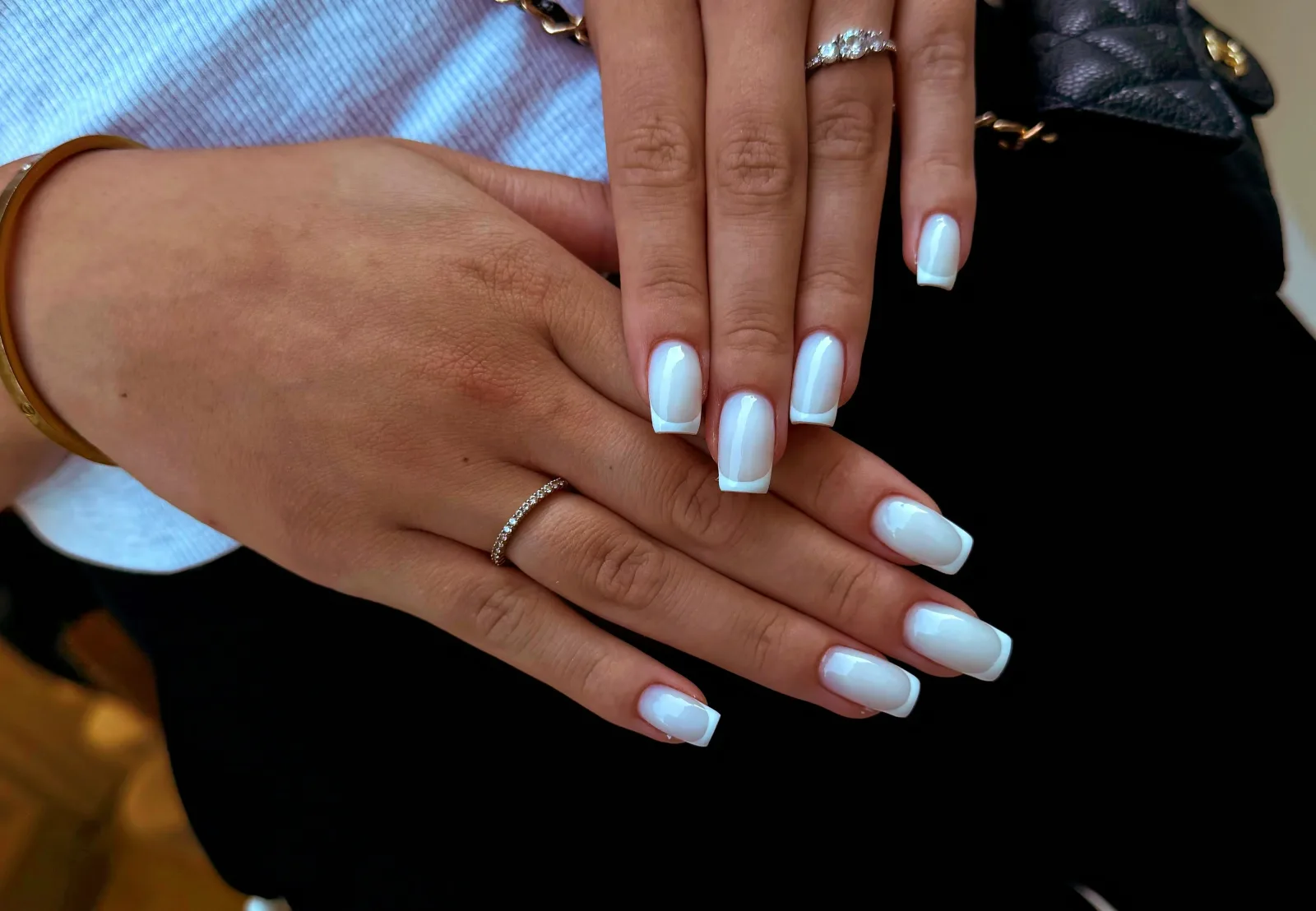 French Nails - Onglerie Villefranche-sur-Mer - French Nails - Photo Galerie - OneBooking