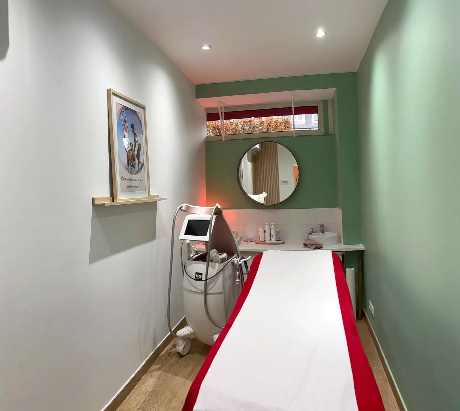 L'Instant pour Soi - Institut de beauté Andrésy - L'Instant pour Soi - Photo Galerie - OneBooking