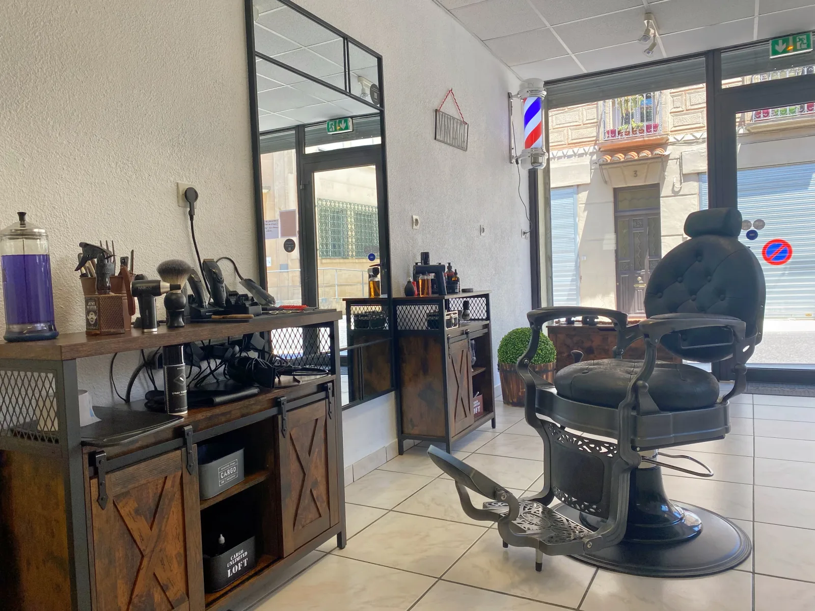 Pays de l’homme - Coiffure Prades - Pays de l’homme - Photo Galerie - OneBooking
